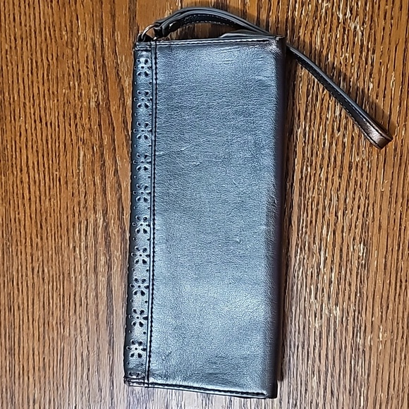 Large grayish black wristlet - Picture 4 of 4